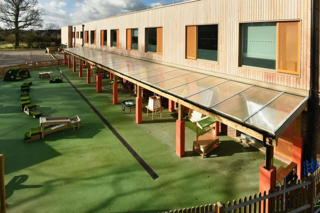 Westvale Park Primary Academy, Horley