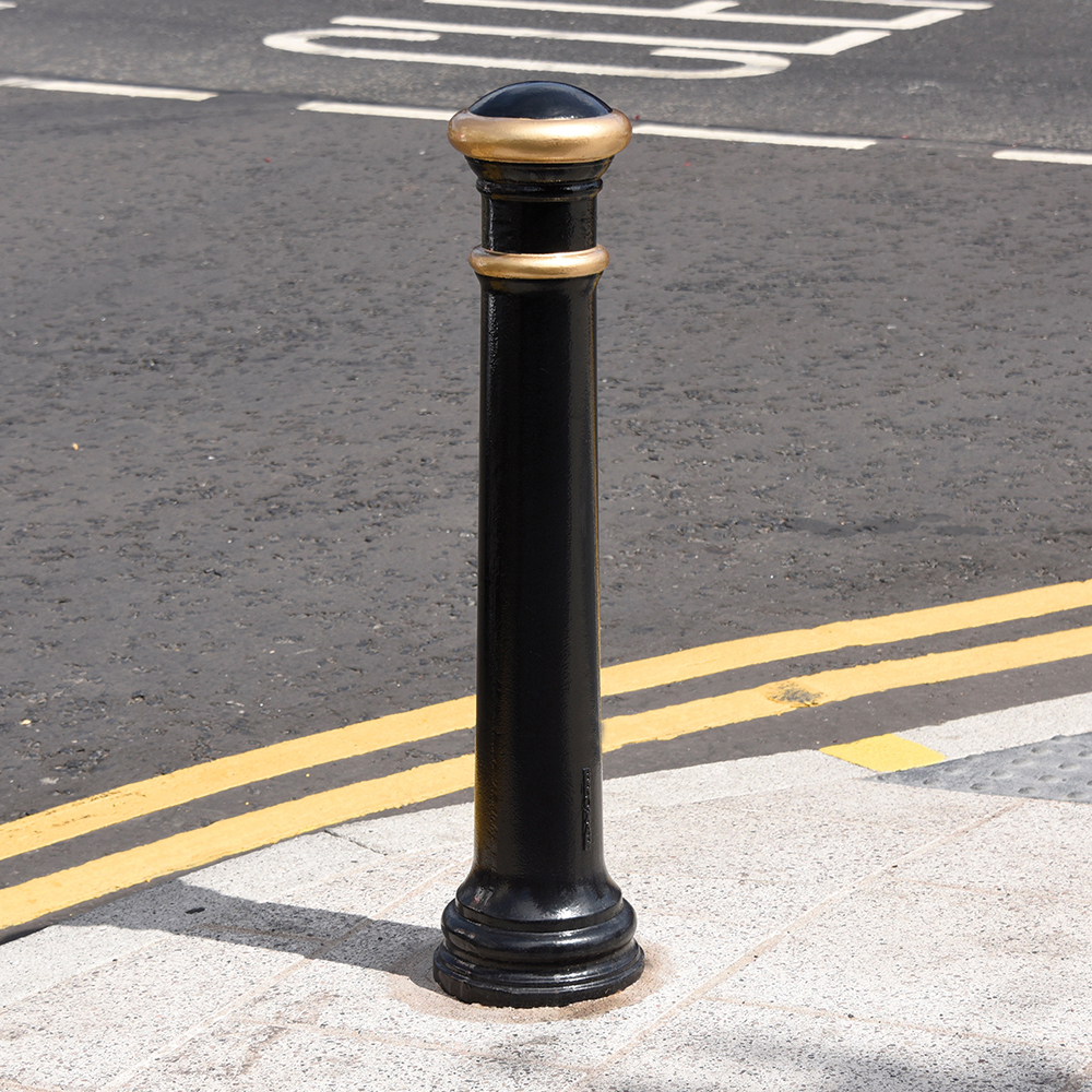 Ornamental (Manchester) Bollard main image 0