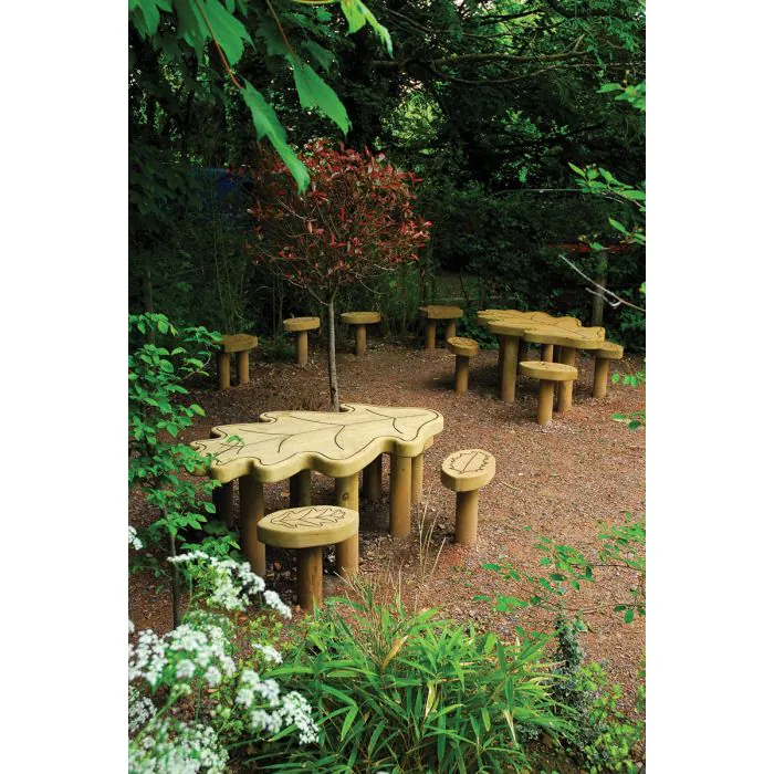 Oak Leaf Table - 4
