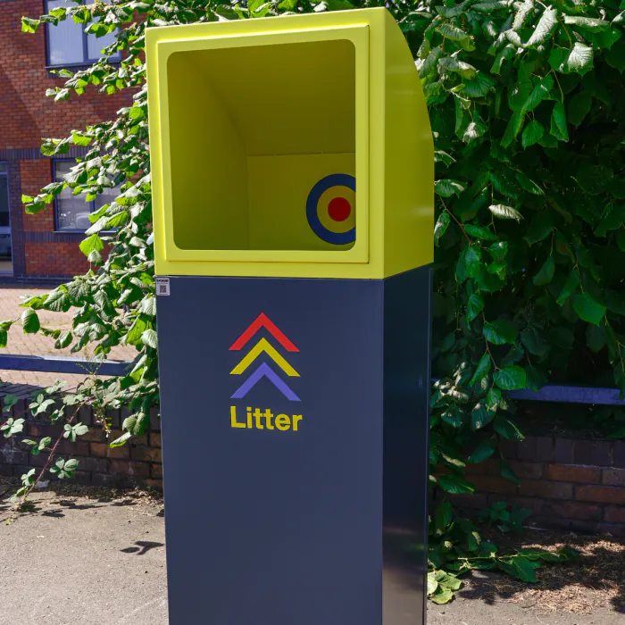Big Mouth Target Wheelie Bin Housing 140L  - 1