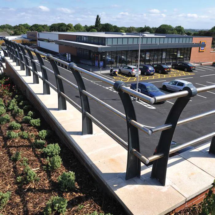 Quayside Curved Ductile Iron 3 Rail - 13