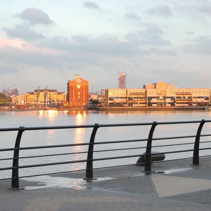 Quayside Curved Ductile Iron 5 Rail - 8