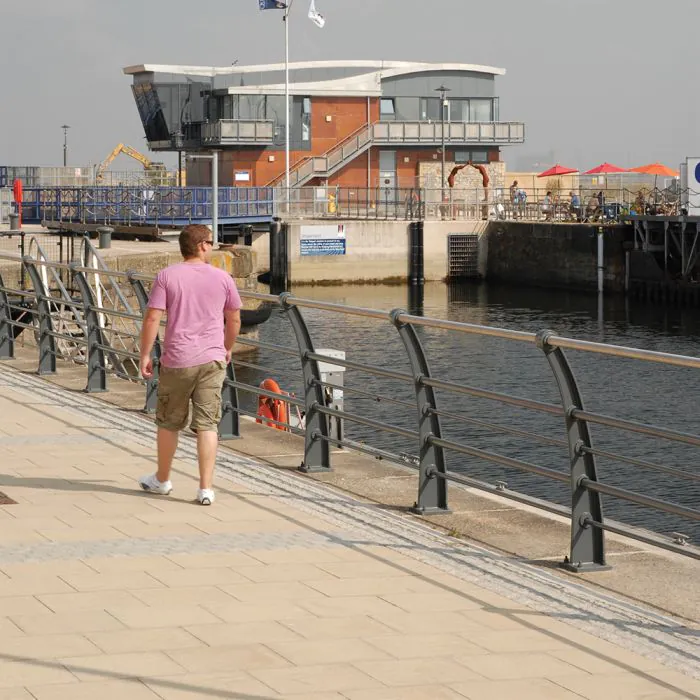 Quayside Curved Ductile Iron 5 Rail - 13