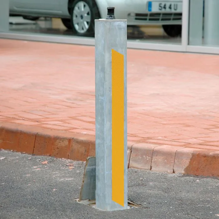 Manual Telescopic Post