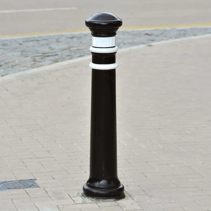 Manchester Cast Iron Bollard - 16