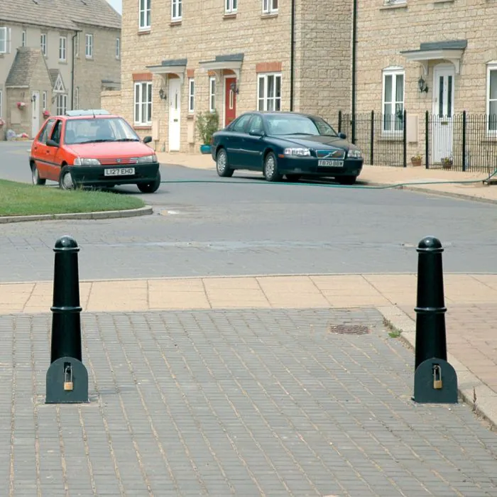Gillingham Cast Iron Bollard - 9