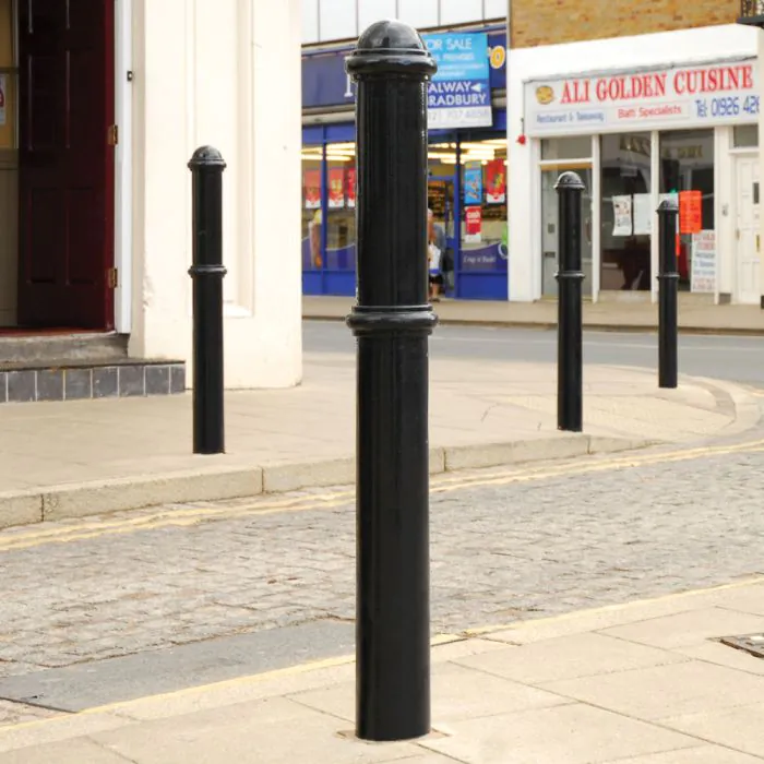 Cornwall Cast Iron Bollard