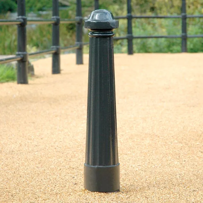 Fluted Cast Iron Bollard