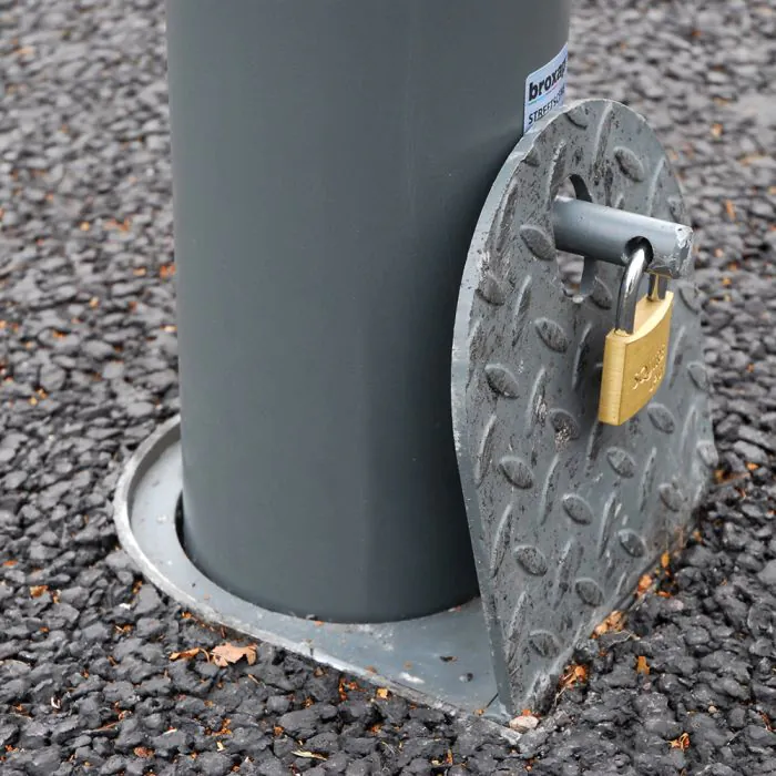 Ashmore Steel Bollard - 5