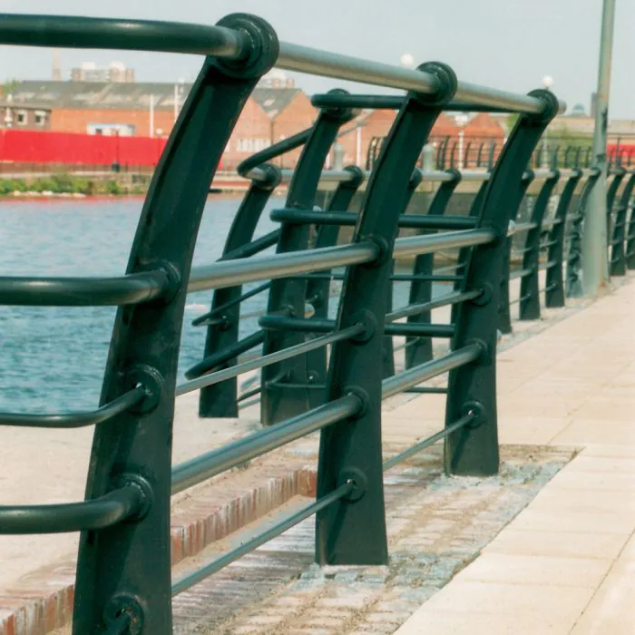 Quayside Curved PU 5 Rail Quayside Curved PU 5 Rail