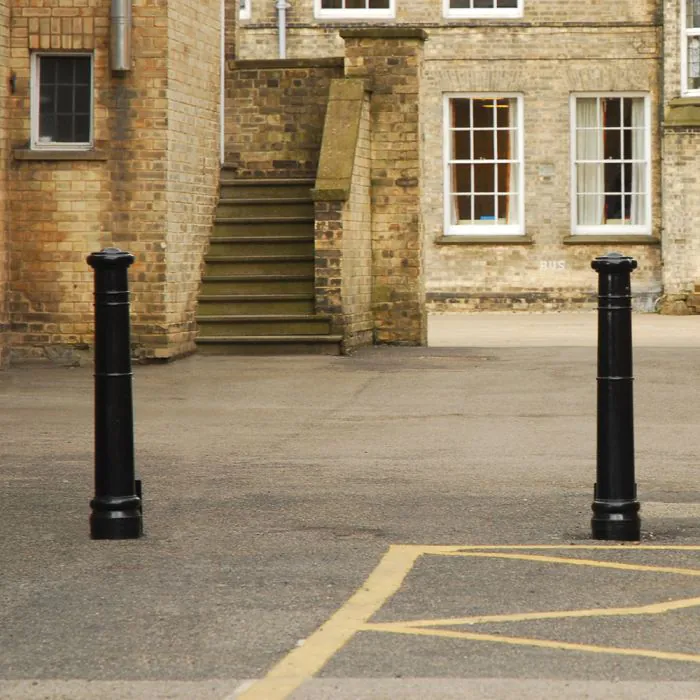 St. Helens PU Bollard - 2