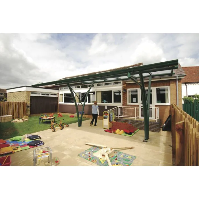 Cambridge Symmetric Shelter - 10