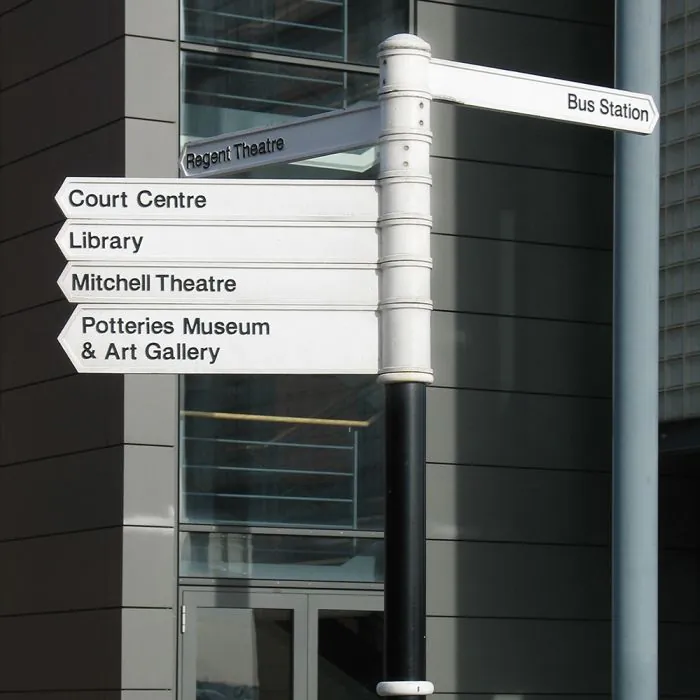 Trent Signage Column - 1