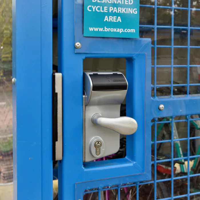 Anti-Vandal Wardale® Cycle Shelter - 8