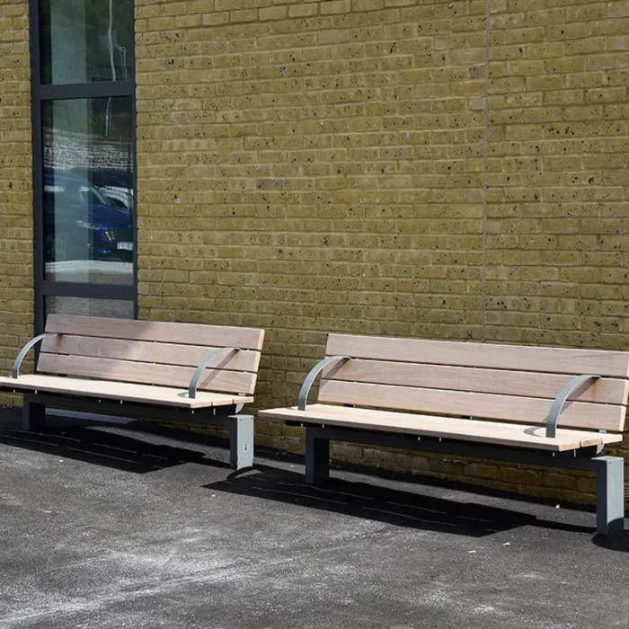 Willenhall Seat - 34