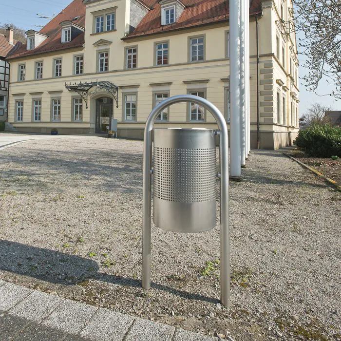 Tabley Litter Bin - 4