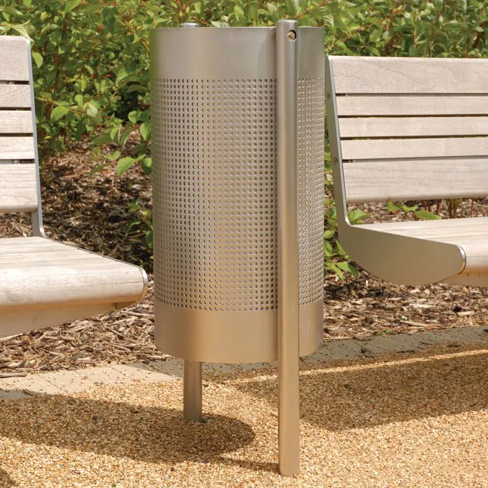 Little Leigh Litter Bin - 6