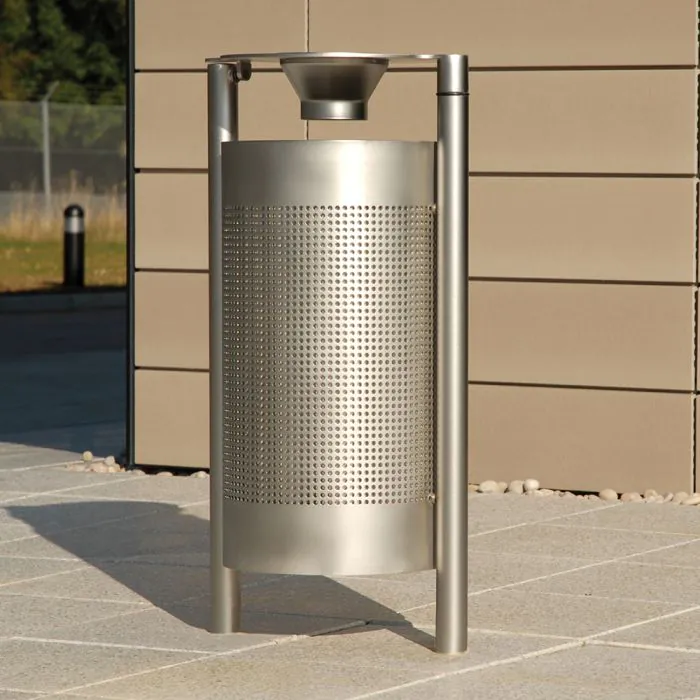 Little Leigh Litter Bin - 10