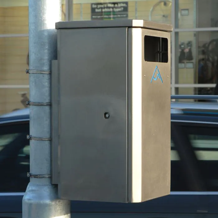 Derby Hercules Post Mounted - Stainless Steel - 1