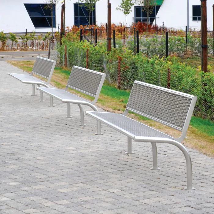 Heswall Seat - 3