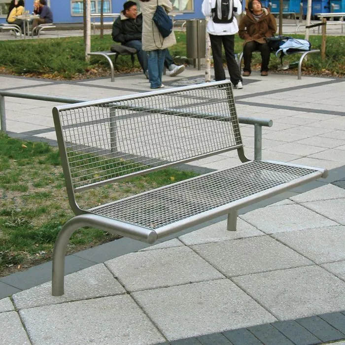 Heswall Seat - 13