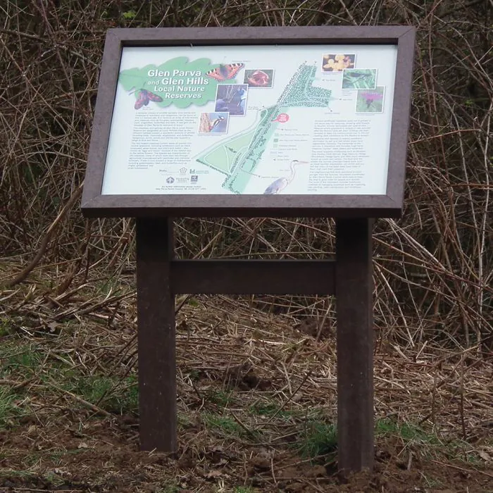 Hallaton Recycled Plastic Lectern - 2