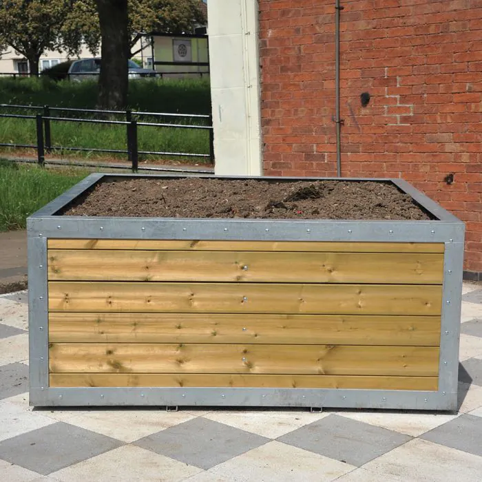 Bedlington Planter - 7