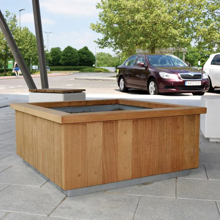 Swindon Planter - 2