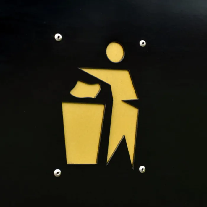 Derby Double E Litter Bin - 3