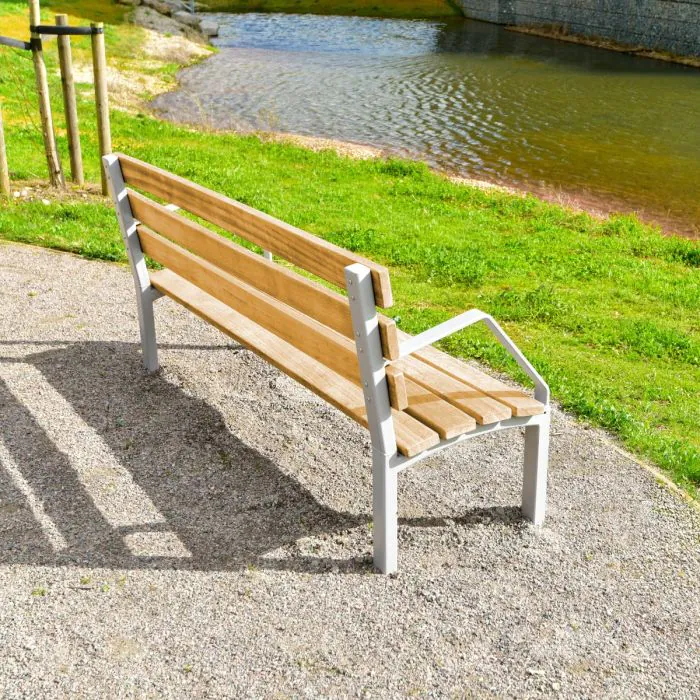 Medway Seat - 1