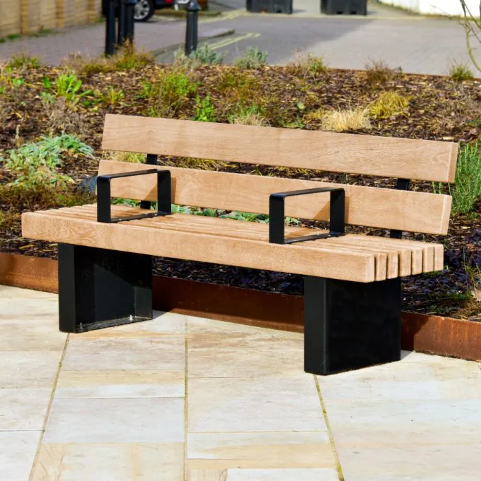 Litchard Seat - 17