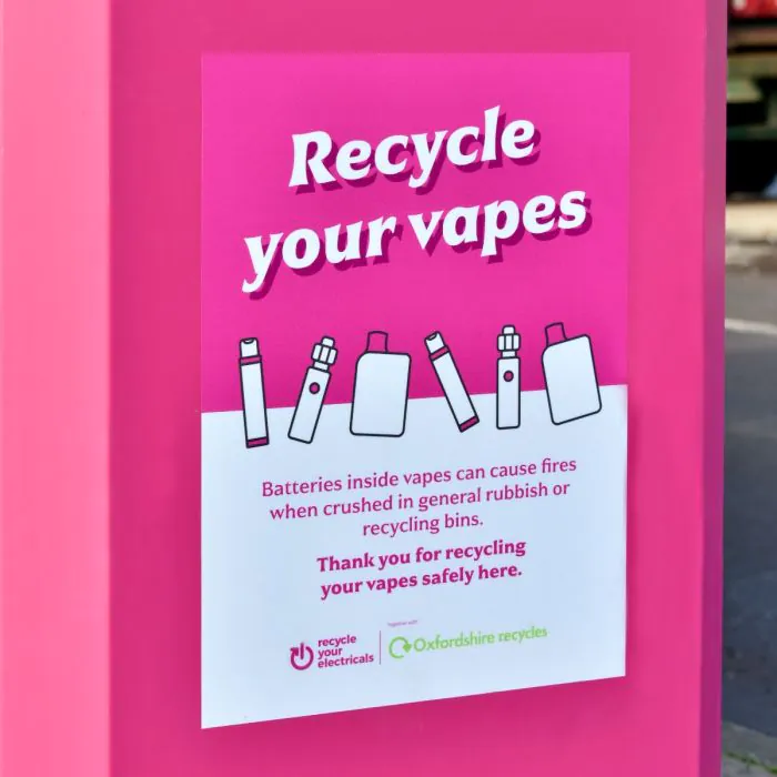 Derby Vape Recycling Bin - 3