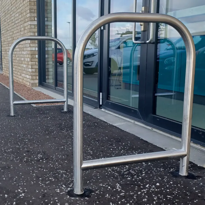 Door Barrier with Tapping Bar DDA Compliant suitable for EV charging - 6