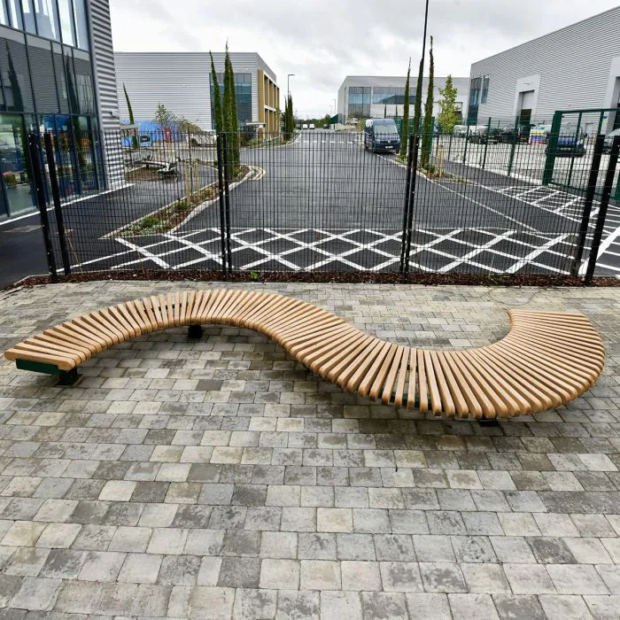 Kings Cross S-shaped Bench @Spark Business Park