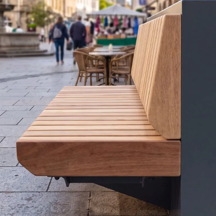 Oswestry Box Seated Planter - 1