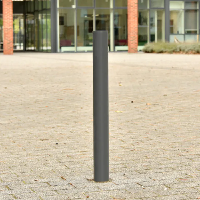 Tunstall Steel Bollard - 4