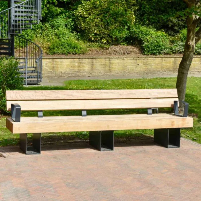 Florence Extended Seat custom length outdoor timber seat in straight or curved design