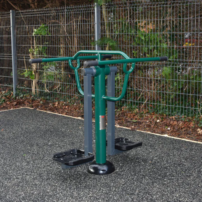 Double Slalom Skier - 3