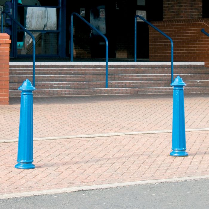 Neston Cast Iron Bollard - 7