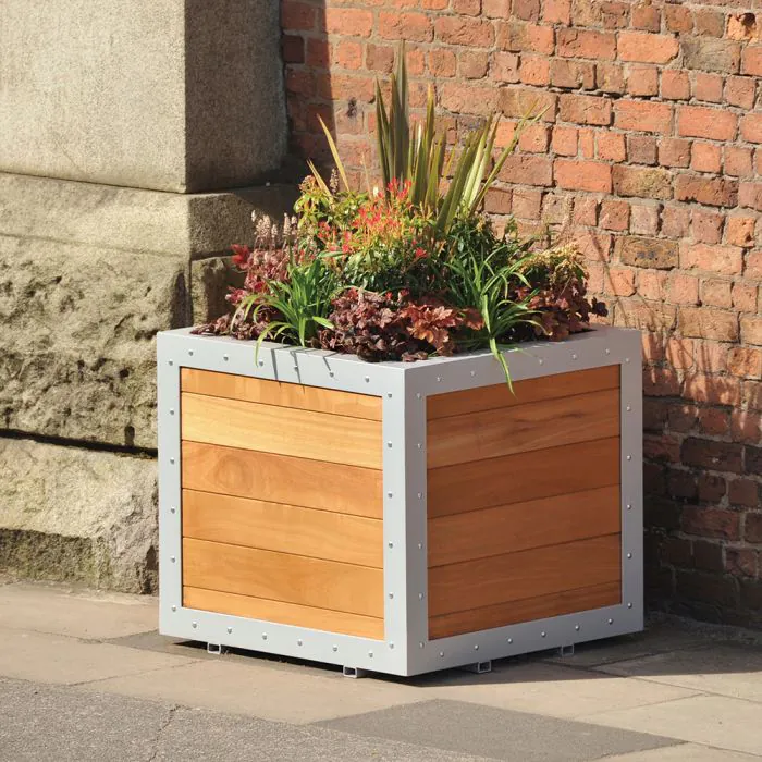 Bedlington Planter - 6