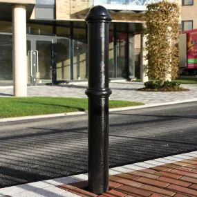 Knot Mill Cast Iron Bollard