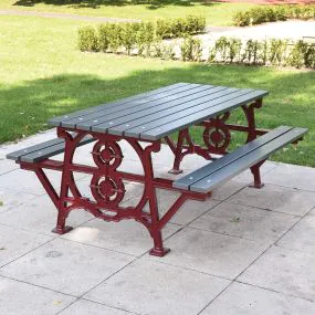 Eastgate Picnic Bench