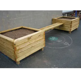 Devon Planters & Seating