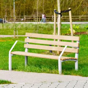Medway Seat