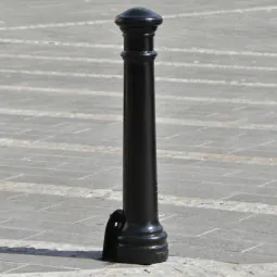Removable Manchester Cast Iron Bollard
