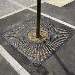 Sunburst Square Tree Grille