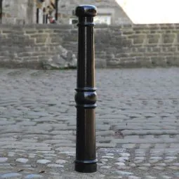 Cardiff Cast Iron Bollard