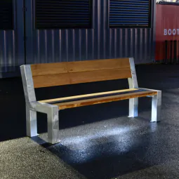 Belvedere Seat