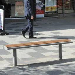 Thornhill Bench at Farnborough Town Centre