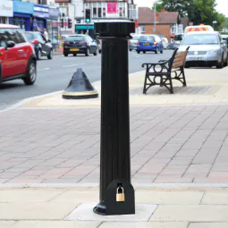 Blackburn Removable Bollard